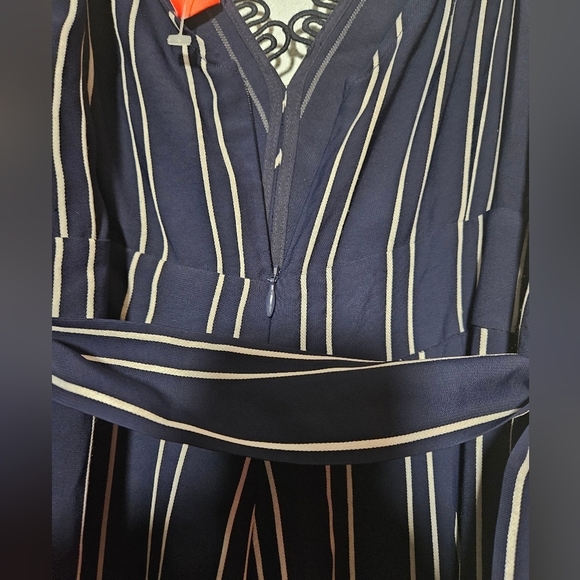 ML Monique Lhuillier Corentin Jumpsuit, Size 14, NWT - Picture 12 of 14